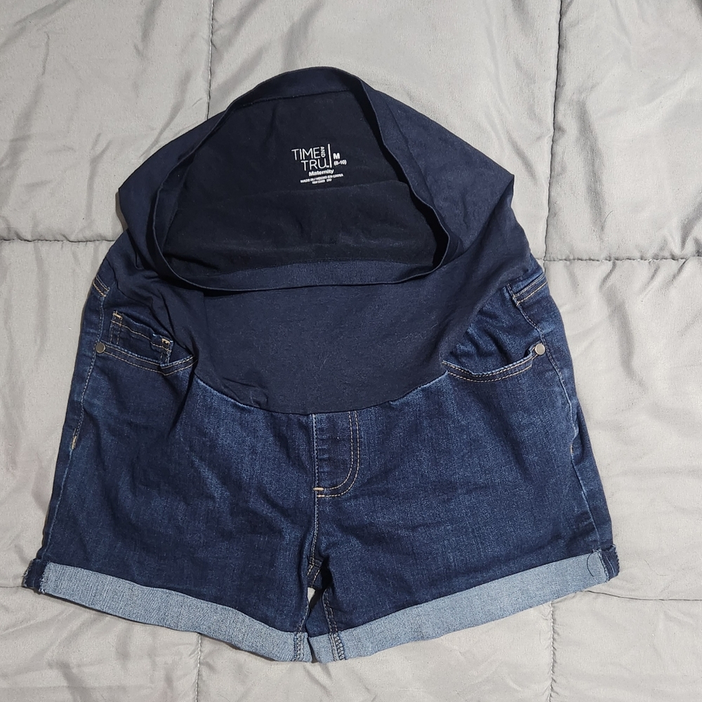 Time & Tru Maternity Shorts, Denim, Size 8/10 (M)